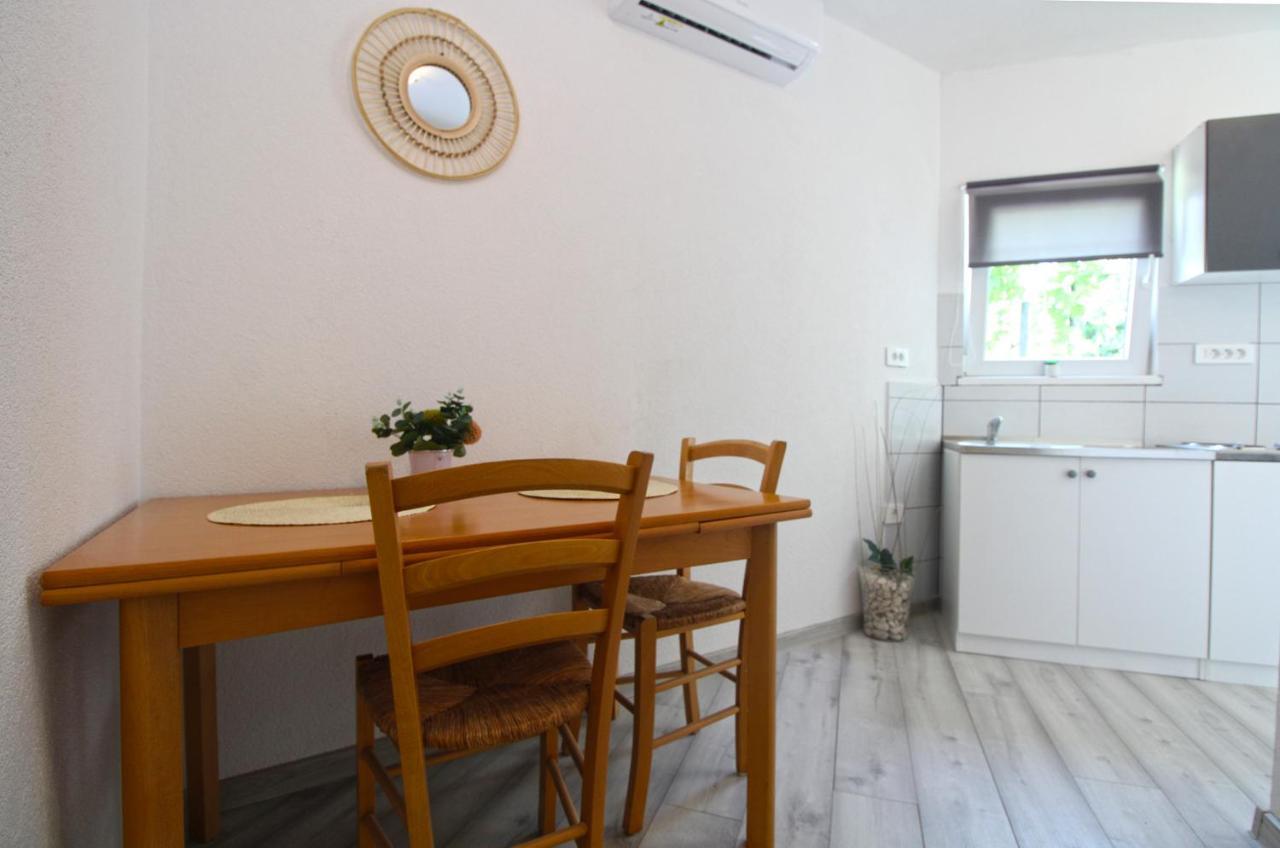 Apartment Josip 1649 파자나 외부 사진
